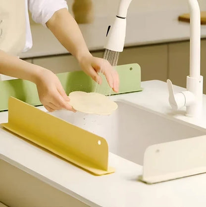 Silicone Sink Splash Guard For Kitchen (48 Cm)